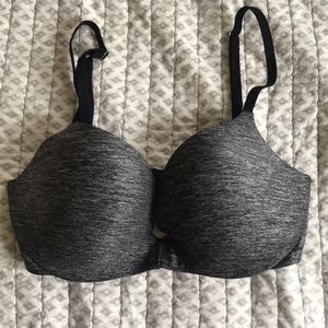 PINK Wear Everywhere Bra